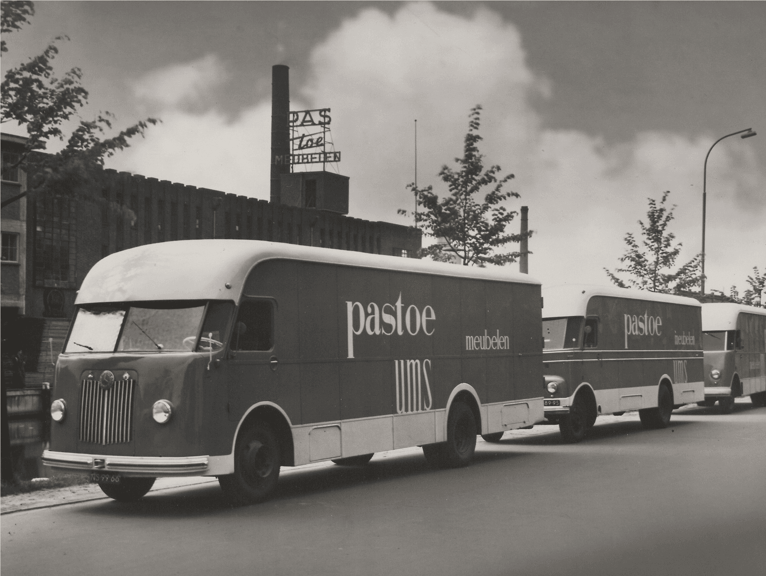 THE PASTOE LOGO AS A REFLECTION OF ITS TIME